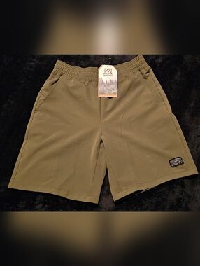 Avalanche Large 14/16 Shorts